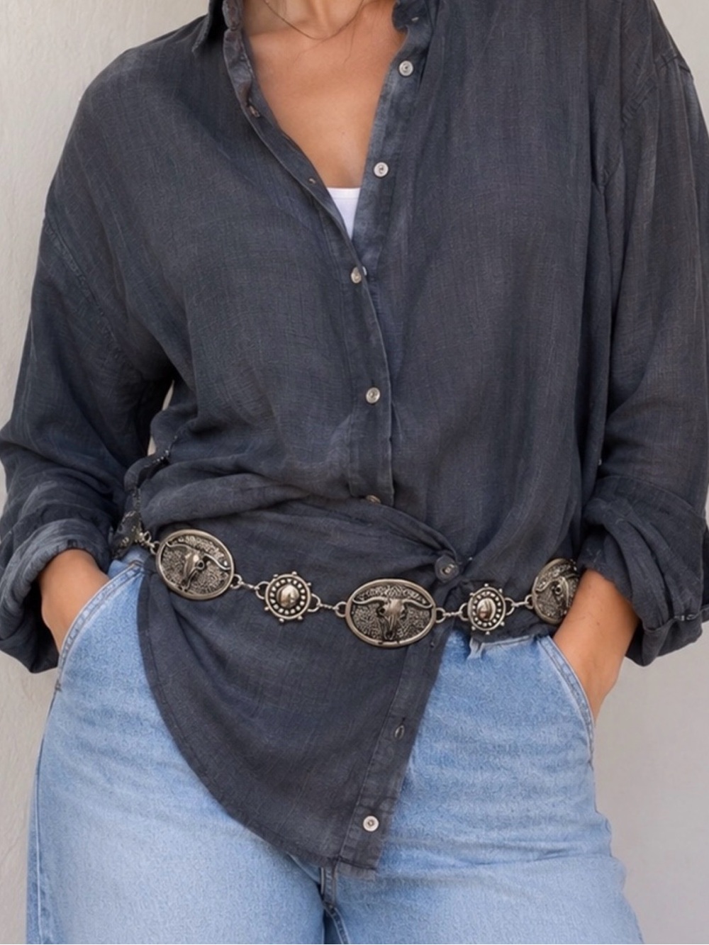 Silver Western Medallion Chain Belt - Picture 4 of 5